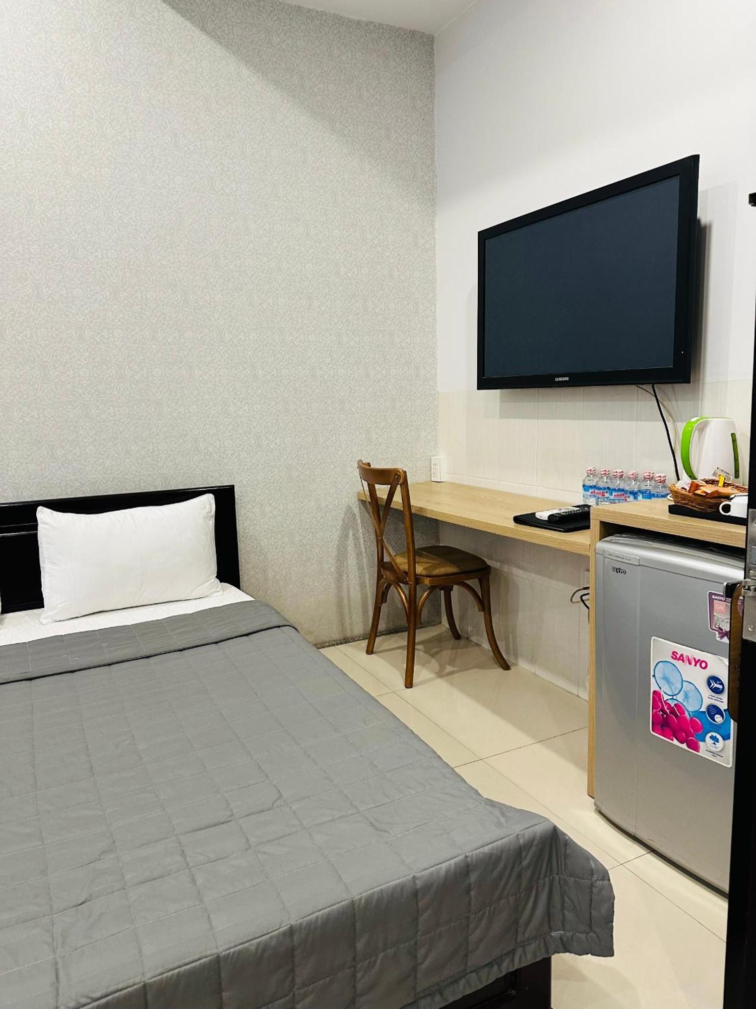 Long Xuyên Phuong Nam Hotel An Giang מראה חיצוני תמונה