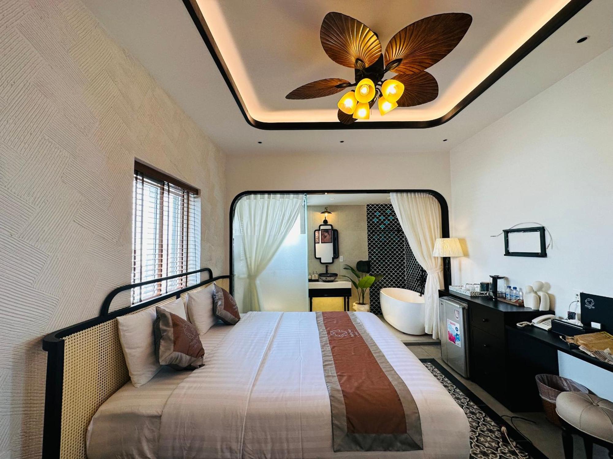 Long Xuyên Phuong Nam Hotel An Giang מראה חיצוני תמונה